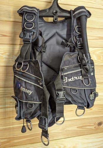 H2Odyssey Intrigue WS Scuba Dive Weight Integrated BC BCD Medium, M Jacket Style