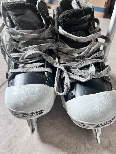 Used Bauer Regular Width  Size 4 Supreme one55 Hockey Goalie Skates