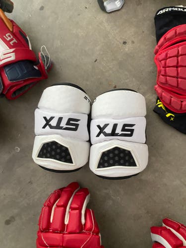 NEW Medium/Large STX Cell III Arm Pads
