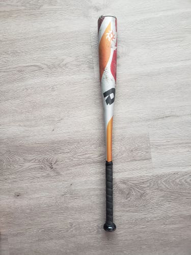 Used 2017 DeMarini Composite Voodoo Bat (-10) 19 oz 29"