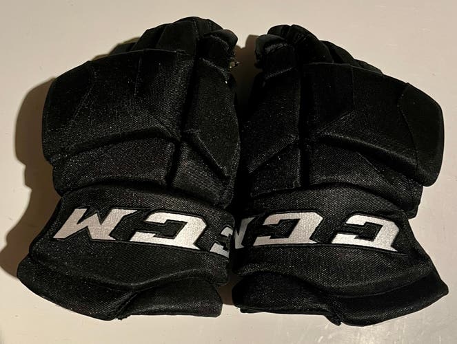CCM Pro Stock Senior Hockey Gloves SZ14