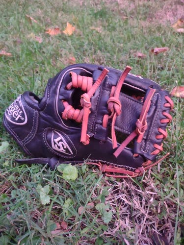 Louisville Slugger American Crafted Evolution 11.25" RHT