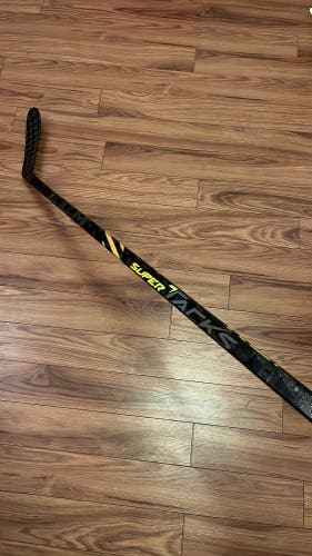 CCM SuperTacks AS4Pro|RH|85flex|P28