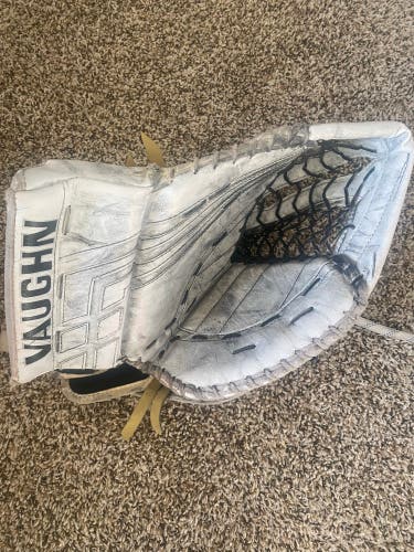 Vaughn Velocity VE8 Pro Glove