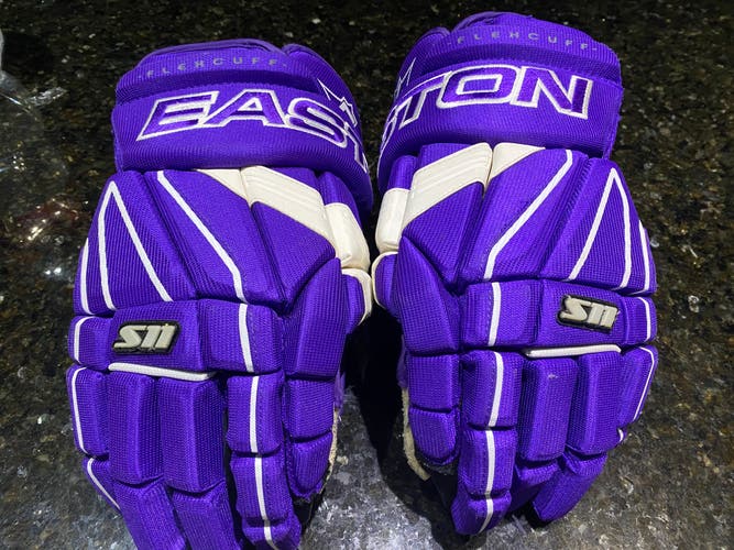 SLIGHTLY Used Easton S11 Purple & White hockey Gloves 14"