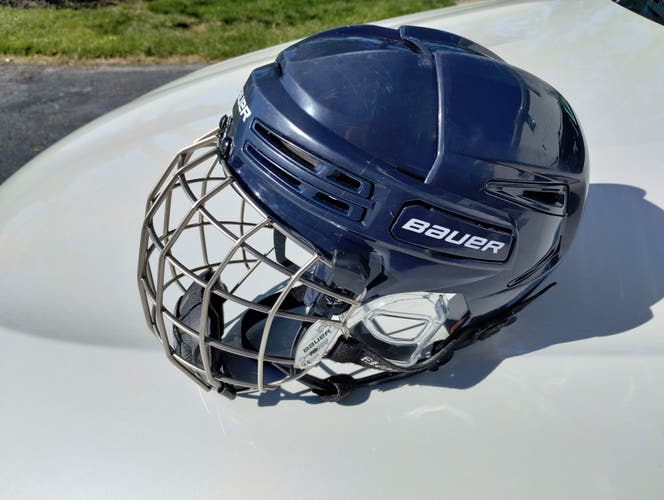 Used Small Bauer Re-Akt 75 Helmet Navy