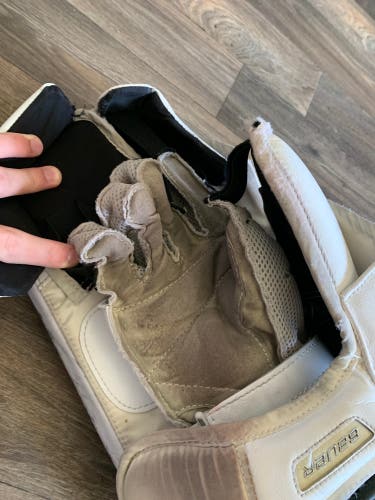 Used Bauer  Supreme S27