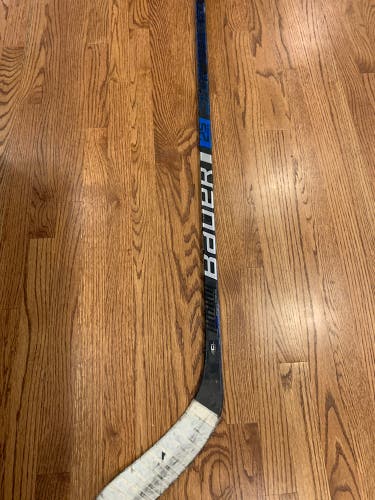 Junior Right Handed P88 Supreme 2S Pro Hockey Stick