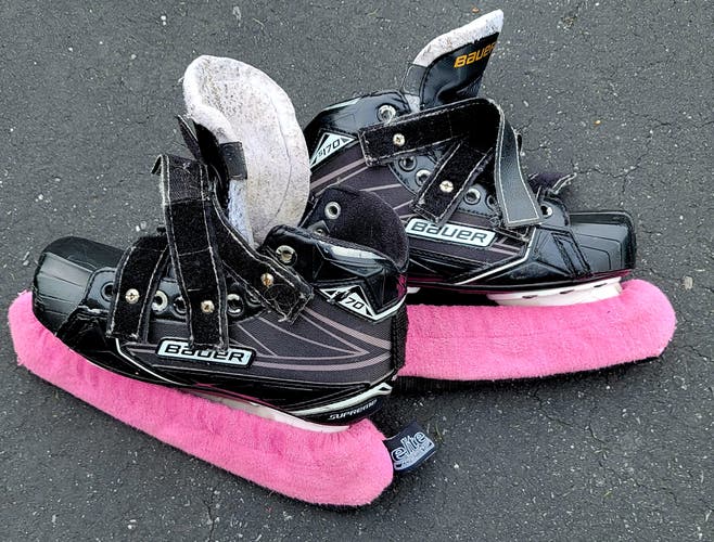Junior Used Bauer Supreme S170 Hockey Goalie Skates Regular Width Size 2.5
