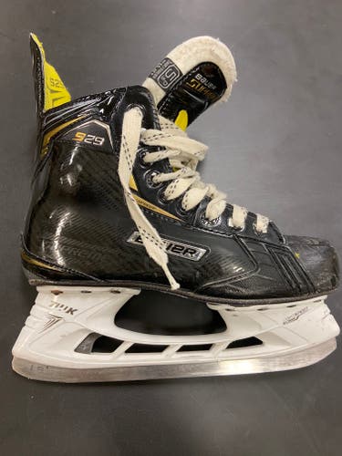 Bauer Supreme S29 Hockey Skates