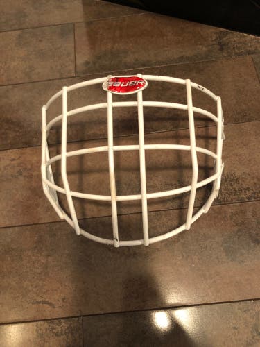 Bauer 960 goalie cage