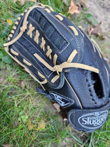 NICE Louisville Slugger Left Hand Throw Genesis 1884 Baseball/softball Glove 13" GAME READY