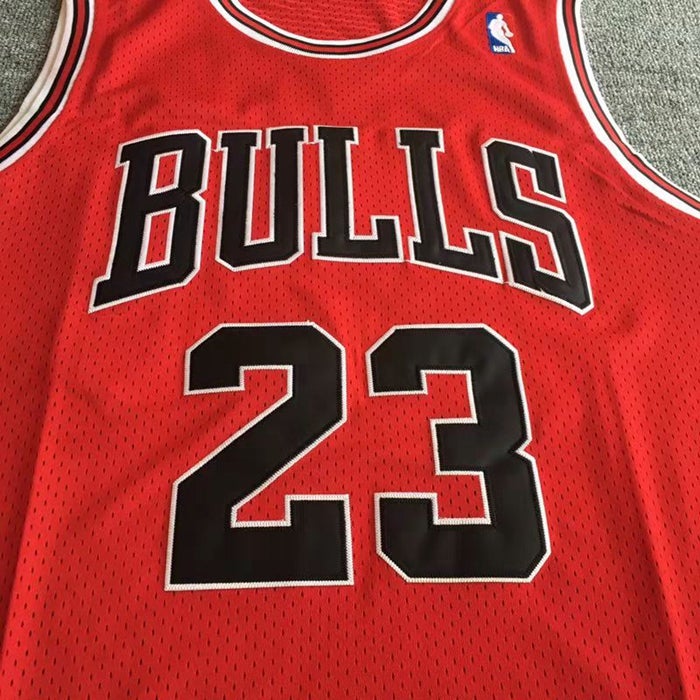 Chicago Bulls Michael JordanBlack Adult XL Mitchell & Ness Jersey