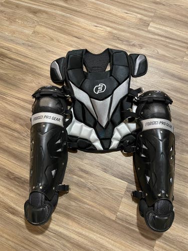 Force3 Catchers Gear