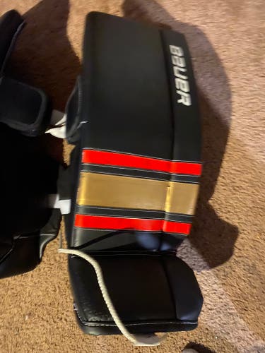 28" Bauer  Gsx Goalie Leg Pads