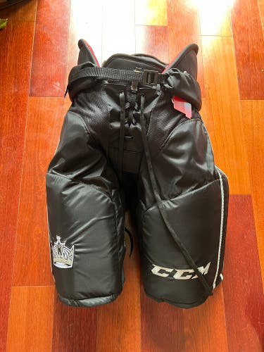New Large CCM Pro Stock HP45 Hockey Pants