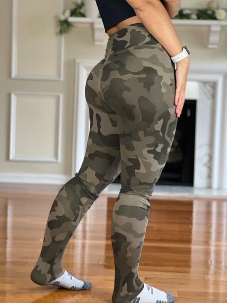 Wild Fable Women's Gray-Black Camouflage High-Waist Leggings Pants