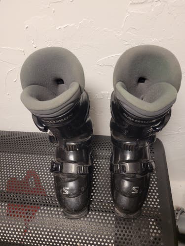 Used Salomon Ski Boots