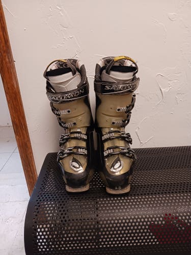 Used Men's Salomon All Mountain Impact 100 CS Ski Boots Medium Flex