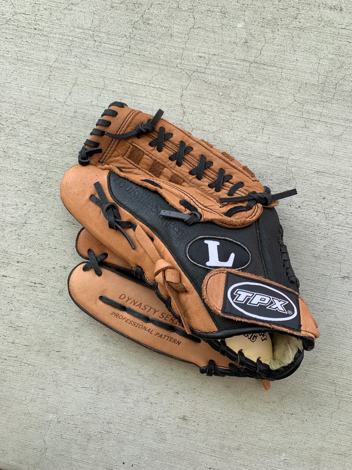 tpx softball glove