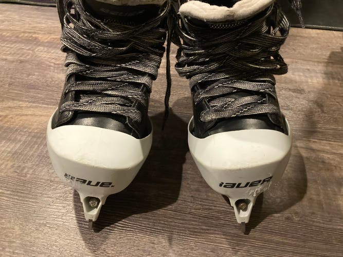 Used Bauer Regular Width Size 5.5 Elite Hockey Goalie Skates