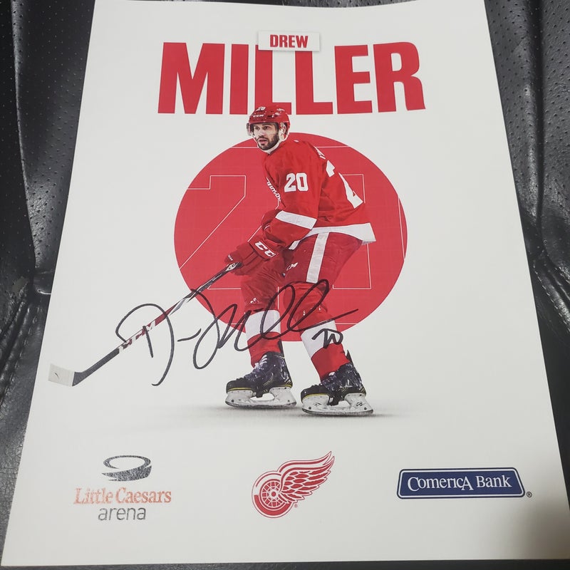 Drew Miller Detroit Red Wings Signed Photo