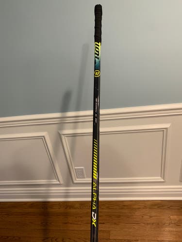 Used Junior Right Handed Warrior Alpha DX Hockey Stick (W88, Flex 50, 51" Uncut)