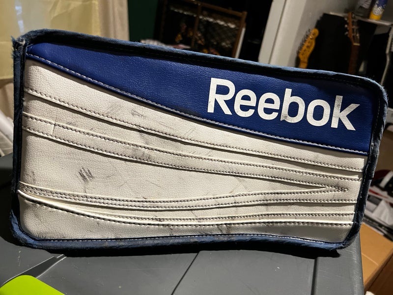 Reebok 18k senior blocker royal blue