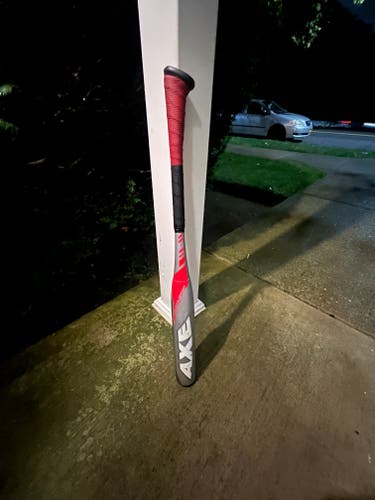 Used USSSA Certified 2014 AXE Composite Bat 17 oz 28"