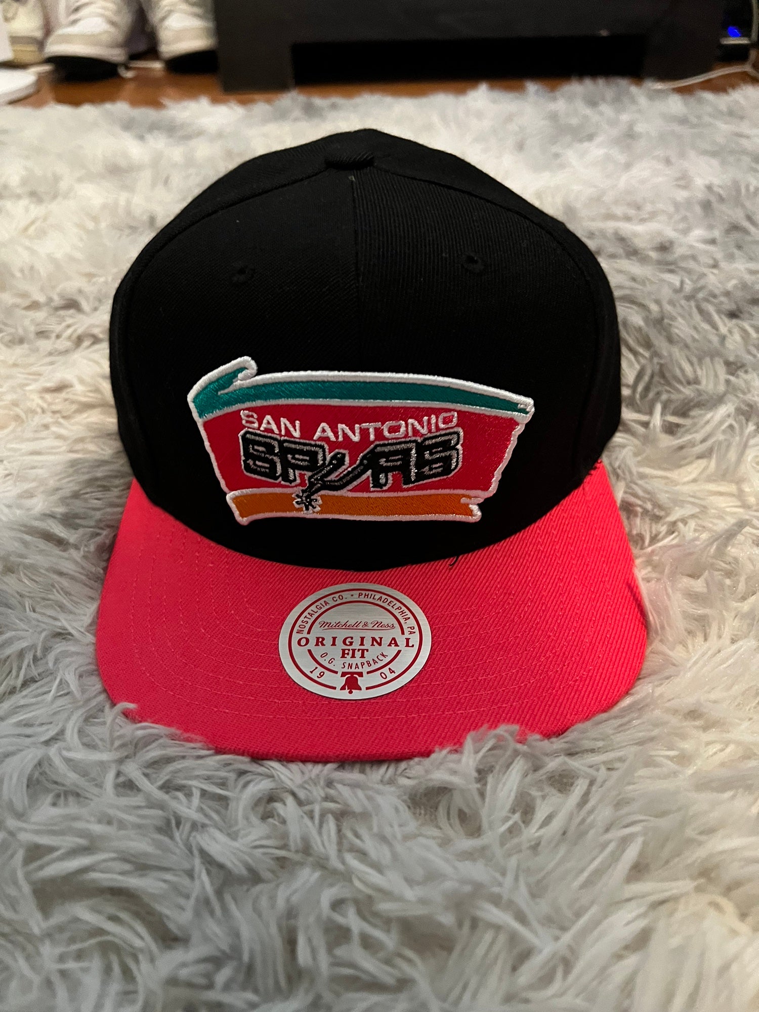 Mitchell & Ness, Accessories, Mitchell Nesssan Antonio Spurs Hwc Xl Logo  Color Dub Snapback Cap Hat Pink