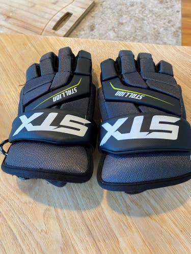 Used Player's STX Stallion 200 Lacrosse Gloves 10"