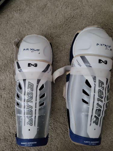 Used Bauer Nexus 8000 Shin Pads