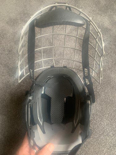 Used Youth Bauer IMS 5.0 Helmet