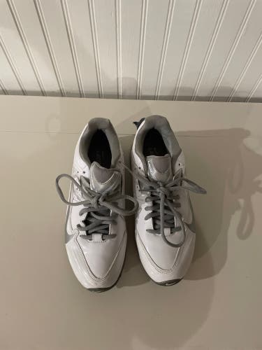 White Women's Size 6.0 (Women's 7.0) Mid Top Huarache