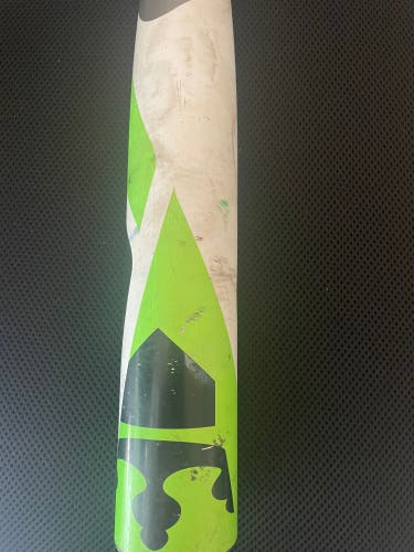 Used DeMarini (-5) 27 oz 32" CF Zen Bat