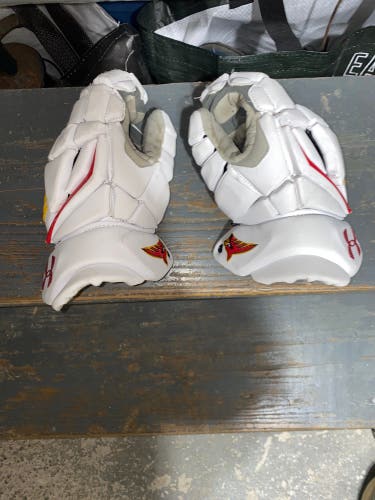 Used Under Armour 13" Lacrosse Gloves