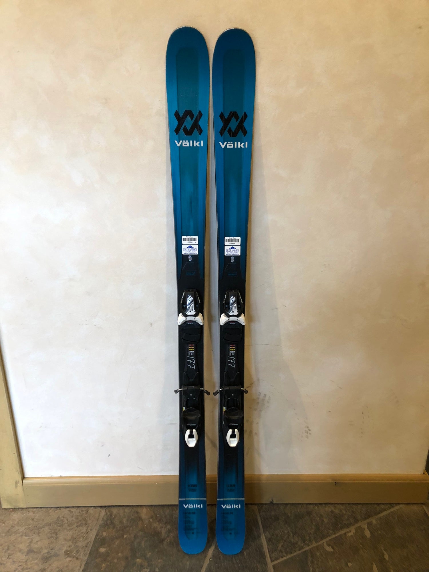 2022 Volkl Kendo 88 Skis With Bindings 177cm 1105640 SidelineSwap