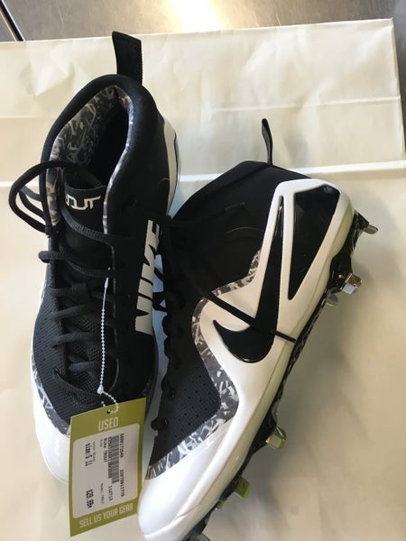 Used Nike TROUT CLEATS Senior 11 Baseball and Softball Cleats