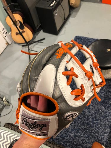 Rawlings Infield 11.5" Heart of the Hide Baseball Glove