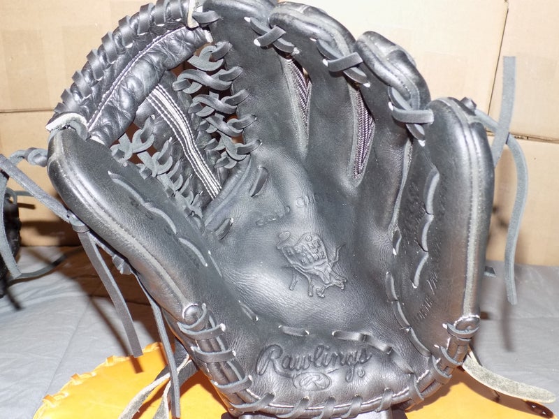 Used Rawlings Right Hand Throw Infield Heart of the Hide Baseball Glove 11.5"