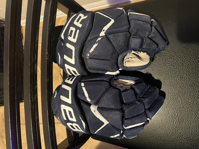Bauer 13"  Vapor X700 Gloves