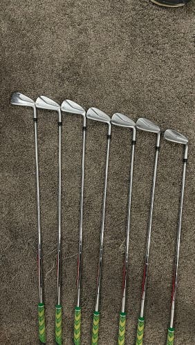 Men's Right Handed Stiff Flex Steel Shaft P770 Iron Set