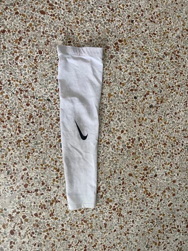Nike Arm Sleeve