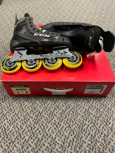 CCM RH9350 size 4 D width roller hockey skate