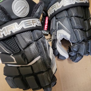 New Player's Maverik M4 Lacrosse Gloves 10"