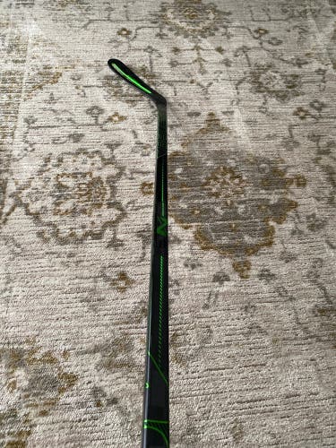 Senior Left Hand P92  Nexus ADV Hockey Stick