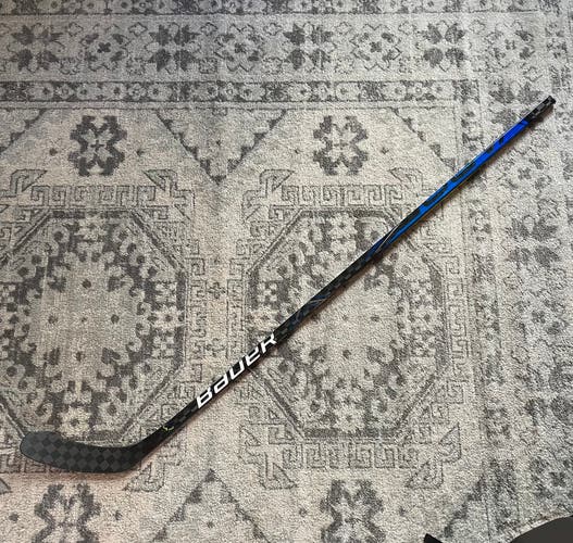 New Patrik Laine Custom Vapor FlyLite