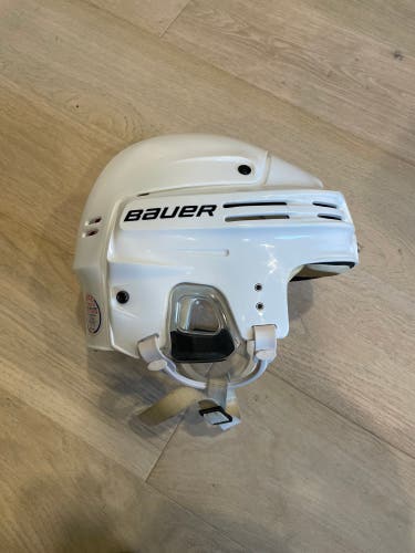 Bauer 4500 helmet size XL