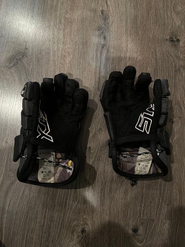 STX Stallion 200 Lacrosse Gloves