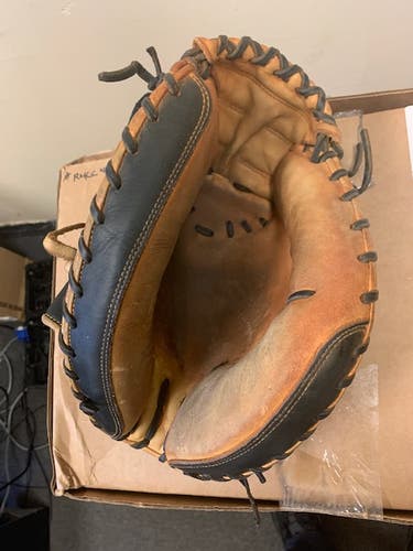 Used Right Hand Throw All Star CM3000SBT Catcher's Glove 33.5" PRO ELITE
